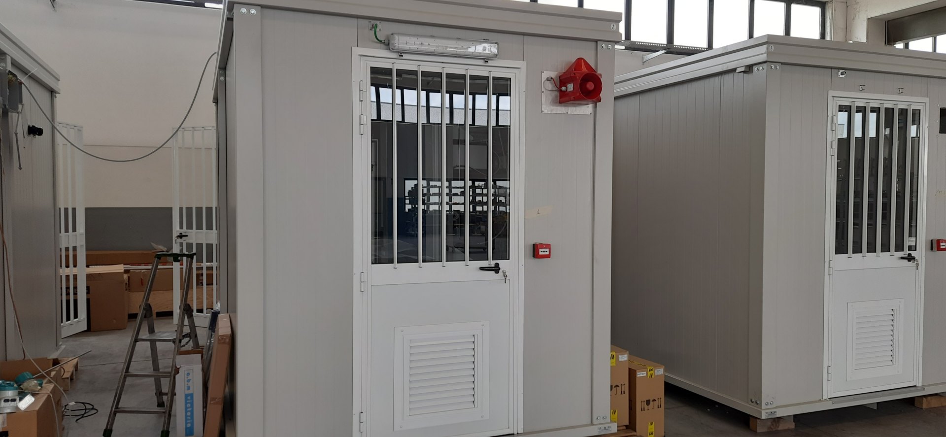 Allestimento cabina per monitoraggio emissioni